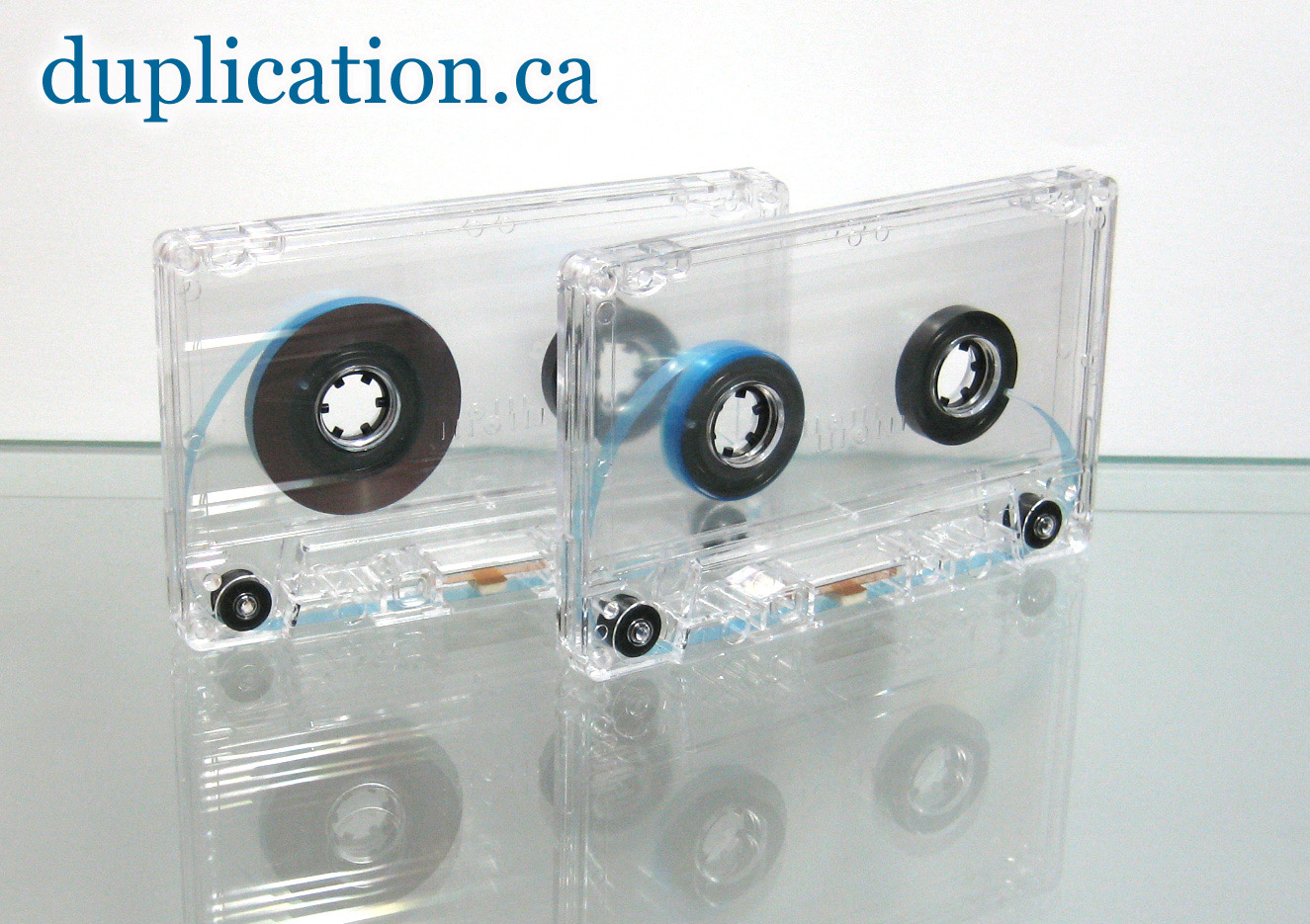 audio cassettes with clear transparent liner
