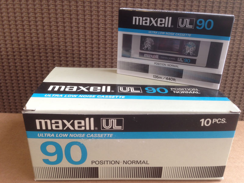 Maxell UL - 90 Type I Normal Bias Blank Audio Cassette - Maxell